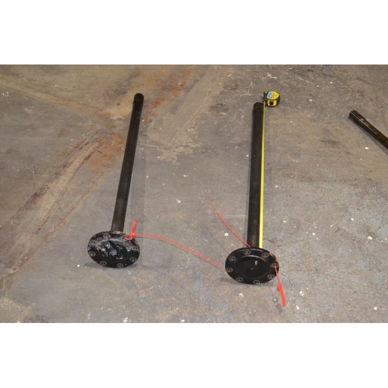 Ημιαξόνιο Mitsubishi Canter - Fuso 7.5Τονο (8 βίδες 20 Δόντια) 1998-2010