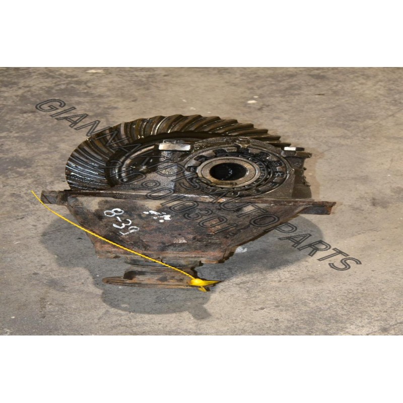 Διαφορικό Πίσω Mitsubishi Canter - Fuso 8x39 2000-2015 (7.5/12 Βίδες/20 Δόντια)