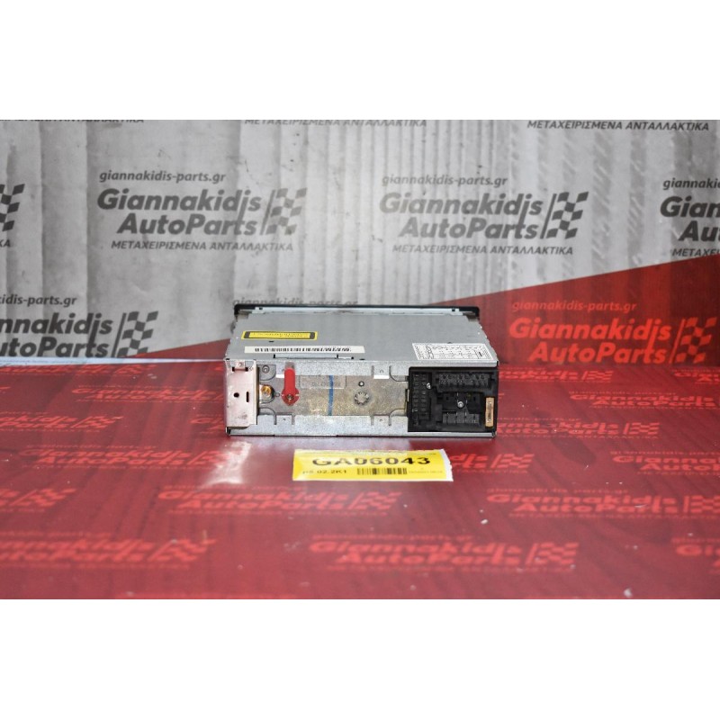 Ράδιο-CD/ Navigation Audi TT RS 2002-2006 4B0919887B