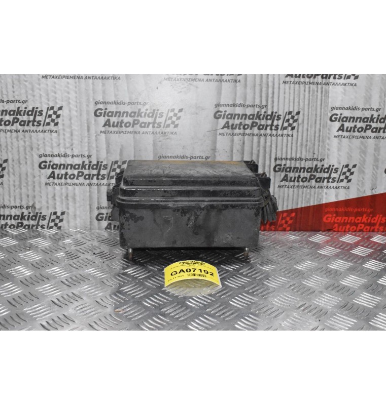 Ασφαλειοθήκη Mitsubishi Canter-Fuso 2005-2012