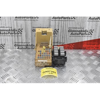Ασφαλειοθήκη Subaru Legacy 2004-2010 82201AG010