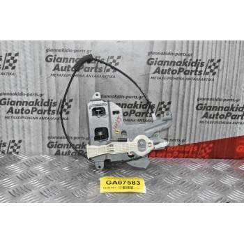 Χερούλι Πόρτας Mitsubishi L200 4Ν15 2014-2020 (Πίσω Αριστερά Μιαμιση Καμπινα)