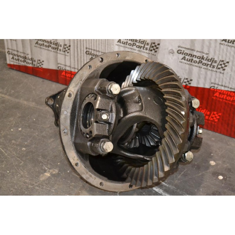 Διαφορικό Πίσω Mitsubishi Canter - Fuso 9x40 1995-2010 (3.5τονο , 18 δοντια, 12 τρυπες)