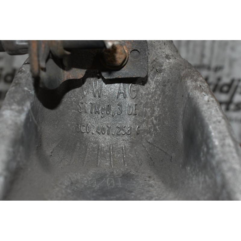 Ακραξόνιο Δεξιά Μπροστά Volkswagen Passat B6 2005-2011 3C0407258C (Με ABS)