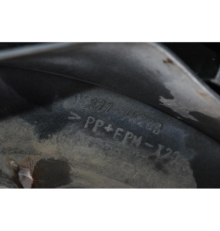 Φρύδι Φτερού Navara D22 2001-2005 93827-VK200 (Πίσω Αριστερό)