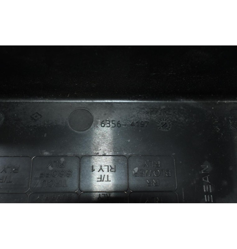 Ασφαλειοθήκη Nissan Navara D40 2005-2012 6356-4197