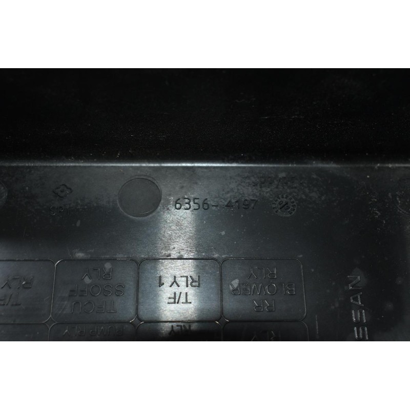 Ασφαλειοθήκη Nissan Navara D40 2005-2012 6356-4197