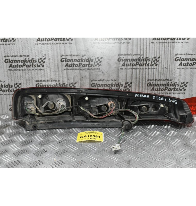 Φανάρι Πίσω Δεξί Nissan X-Trail 2005-2012 (Γνήσιο)