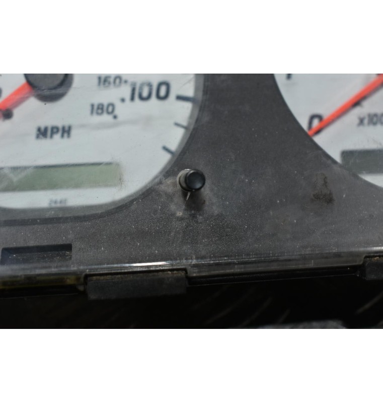 Καντράν - Κοντέρ Nissan Navara D22 2001-2005 (Μικρό Ράγισμα)