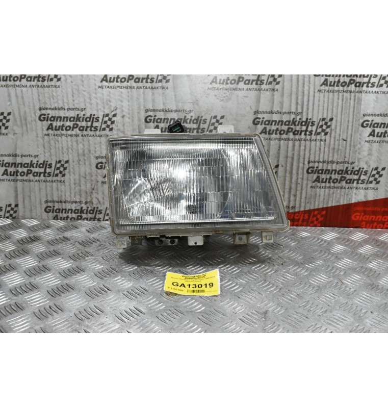 Φανάρι Mitsubishi Canter-Fuso 2005-2010 (Εμπρος Δεξιά) (Γνησιο)