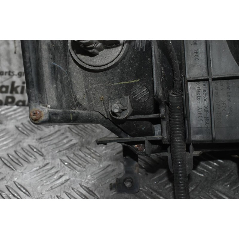 Φανάρι Εμπρός Αριστερό Ford Ranger 2006-2010 100-16682 (Γνήσιο) (Λείπει Μία Βάση)