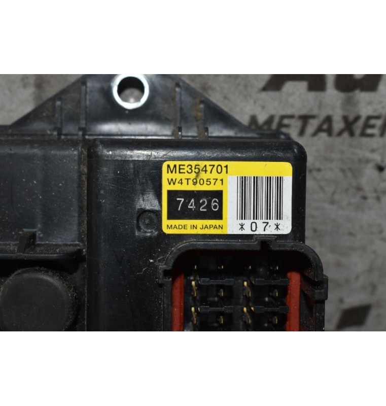 Πλακέτα Mitsubishi Canter Fuso 2005-2015 ME354701 W4T90571 7426