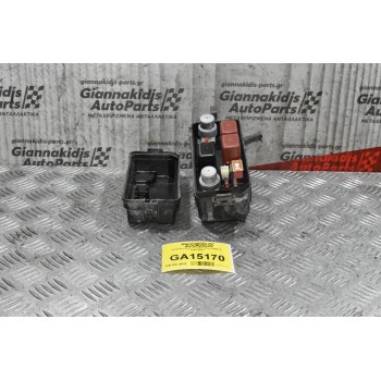 Ασφαλειοθήκη Toyota Hilux LN85 2L 1990-2001 (Μικρό Σπάσιμο)