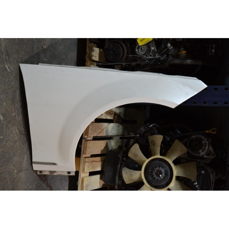 Μούρη Κομπλέ Mercedes-Benz C200 W204 Xenon 2007-2012 (Με 2 φτερα και καπω) (Led)