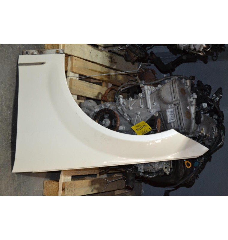 Μούρη Κομπλέ Mercedes-Benz C200 W204 Xenon 2007-2012 (Με 2 φτερα και καπω) (Led)