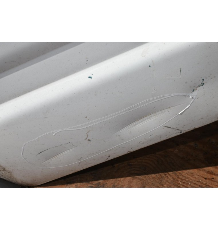 Πόρτα Δεξιά Mitsubishi Canter Fuso 2005-2015 (Στενό) (Μέτρημα Σκαλοπάτι 33cm Και Μακρύ 112cm) (Μικρό Χτύπημα)