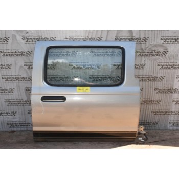 Πόρτα Πίσω Δεξιά Nissan Navara D22 1998-2005 (Με Χτύπημα)