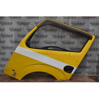 Πόρτα Εμπρός Αριστερή Nissan Cabstar F24 2006-2012 (Χωρίς Καθρέφτη) (Με Χτύπημα)