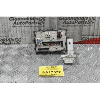 Ασφάλειες - Ασφαλειοθήκη Nissan Navara D22 2001-2005 24311F9910