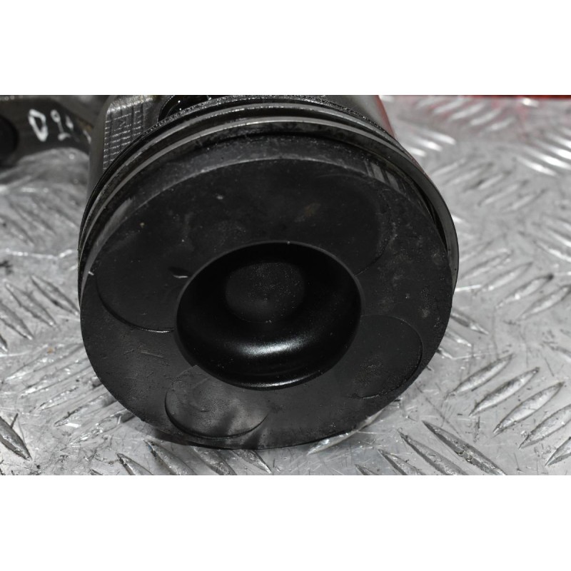 Πιστόνι + Μπιέλα Nissan Navara D22 YD25 2001-2005 (Εξωτερικη Διαμετρος 89mm)