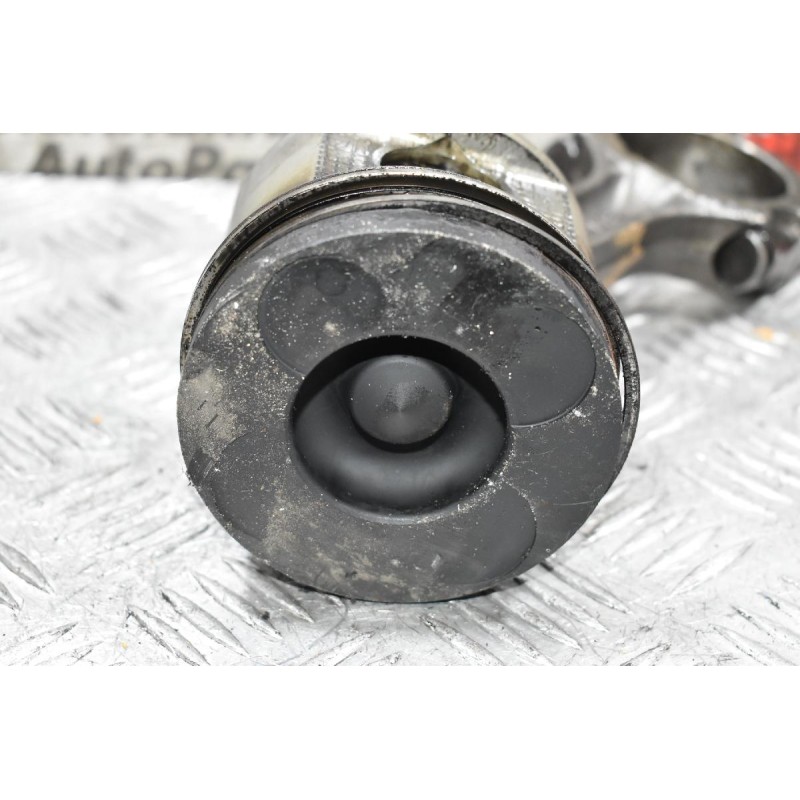 Πιστόνι + Μπιέλα Nissan Navara D22 YD25 2001-2005 (Εξωτερικη Διαμετρος 89mm)