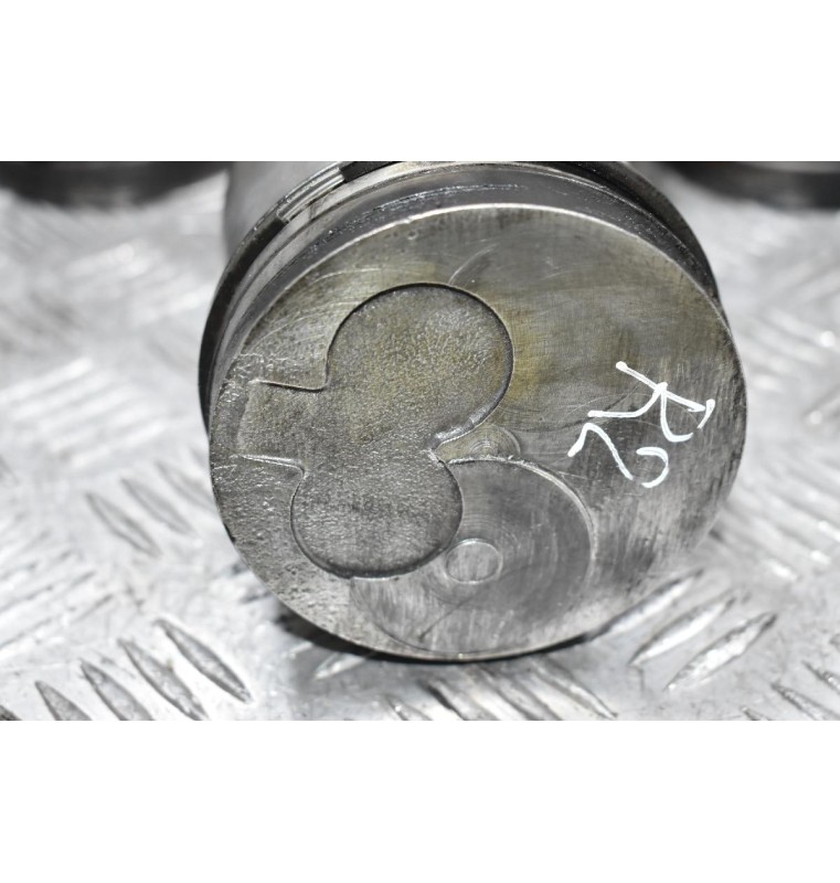 Πιστόνια + Μπιέλες Mazda B2200 E2200 2.2 R2 1988-2000 (Εξωτερικη Διαμετρος 86mm)