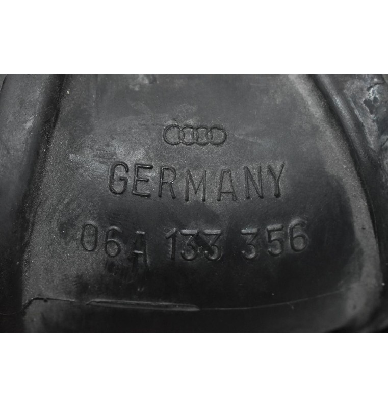 Κολάρο Εισαγωγής Audi A3 1.8T AGU 1996-2003 06A133356B