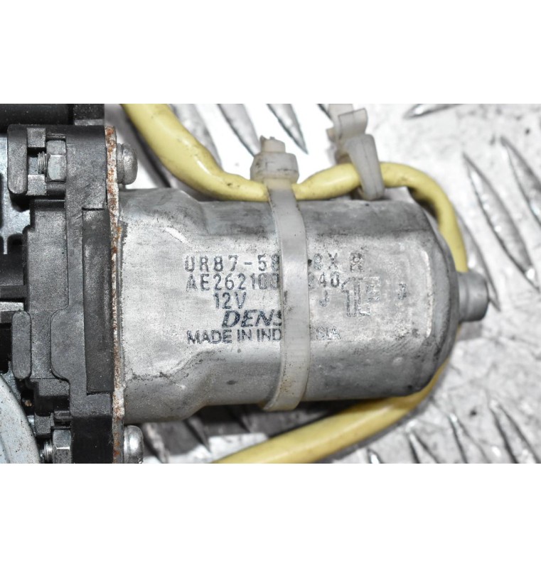 Γρύλλος Παραθύρου Εμπρός Δεξιά Toyota Hilux KDN 2001-2005 5UR87A (4πορτο)