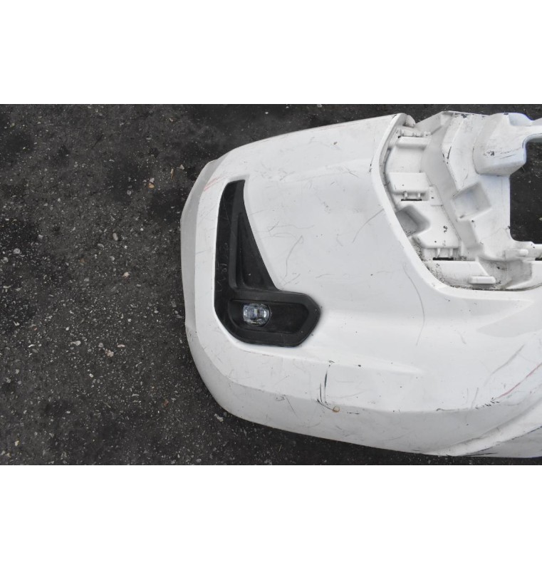 Προφυλακτήρας Εμπρός Toyota Hilux Revo 2021-2022 (Γνήσιο - Ελαφρώς Μεταχειρισμένο) (Με Προβολάκια)