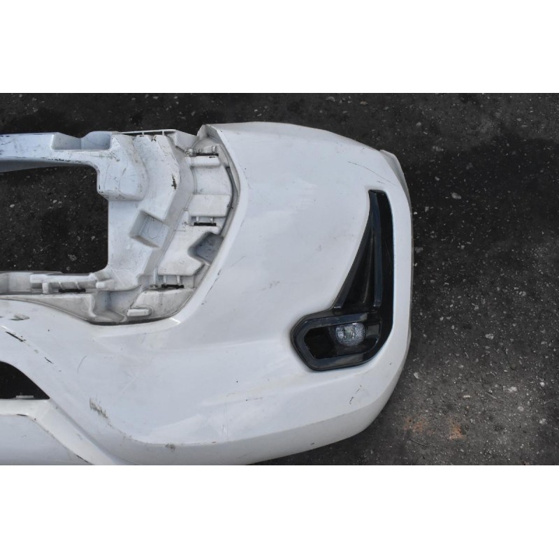 Προφυλακτήρας Εμπρός Toyota Hilux Revo 2021-2022 (Γνήσιο - Ελαφρώς Μεταχειρισμένο) (Με Προβολάκια)