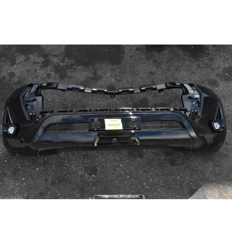 Προφυλακτήρας Εμπρός Toyota Hilux Revo 2021-2022 (Γνήσιο - Ελαφρώς Μεταχειρισμένο) (Με Προβολάκια)