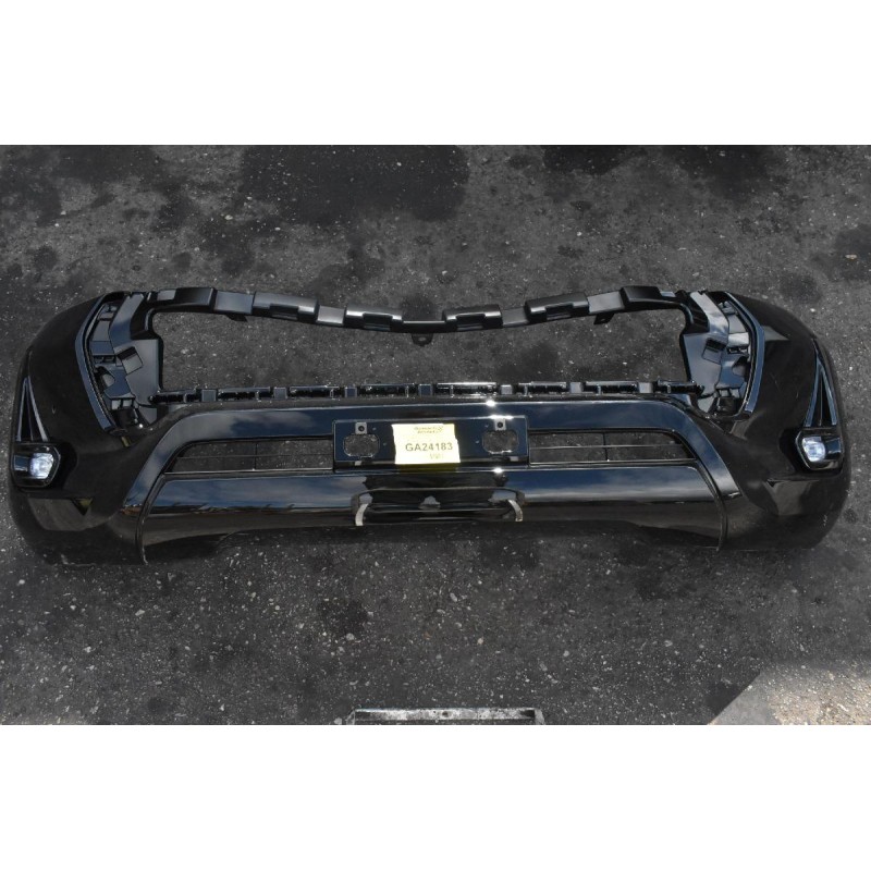 Προφυλακτήρας Εμπρός Toyota Hilux Revo 2021-2022 (Γνήσιο - Ελαφρώς Μεταχειρισμένο) (Με Προβολάκια)