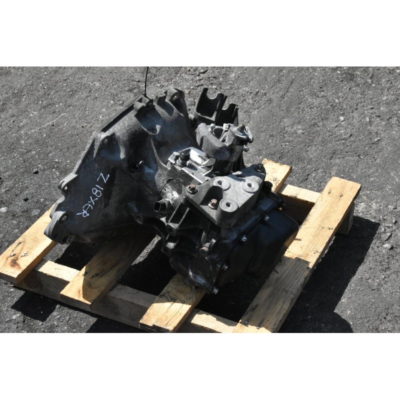 Χειροκίνητο Σασμάν Opel Astra H 1.8 2003-2010 (4C394,Πλαστικο καπακι πισω)