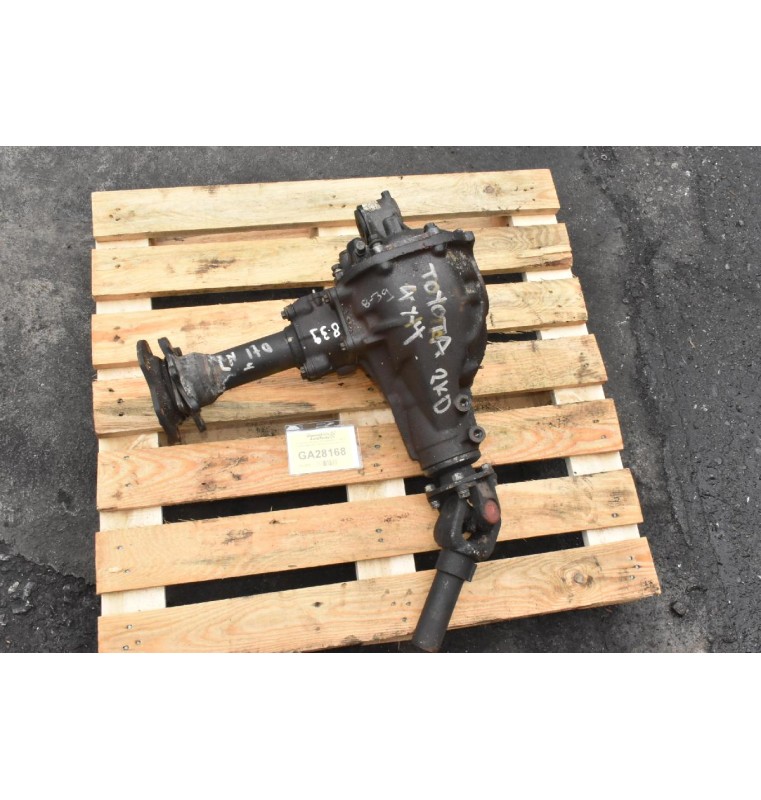 Διαφορικό Μπροστά Toyota Hilux LN170 8X39 1998-2005 (Με θεση για κομπλερ)