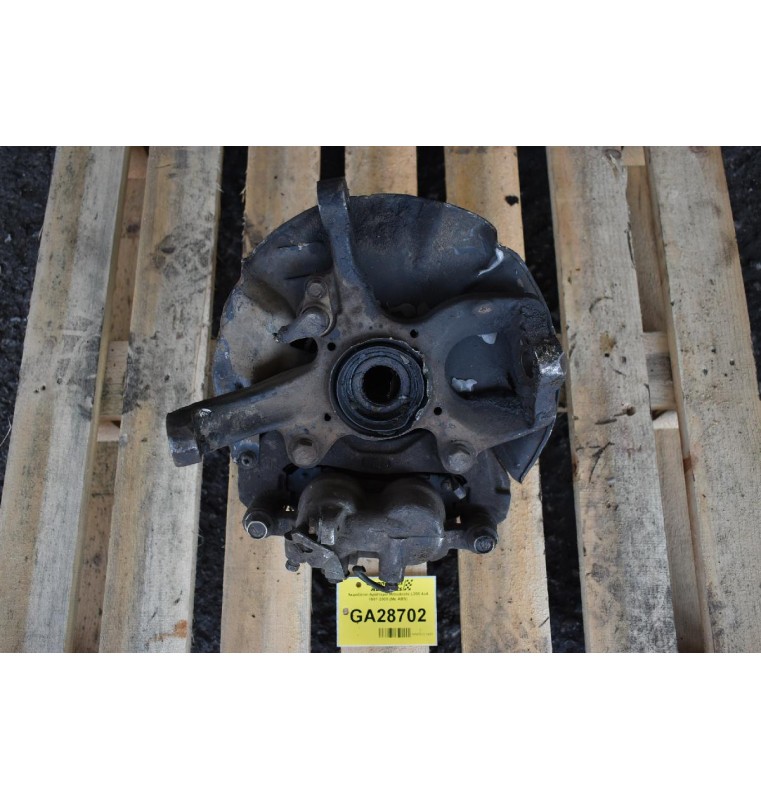 Ακραξόνιο Αριστερο Mitsubishi L200 4x4 1997-2005 (Με ABS)