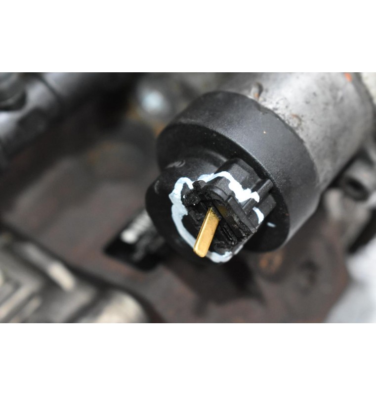 Αντλία Πετρελαίου Renault Trafic / Opel Vivaro 1.9 F9QU760 2001-2009 BOSCH 0445010075