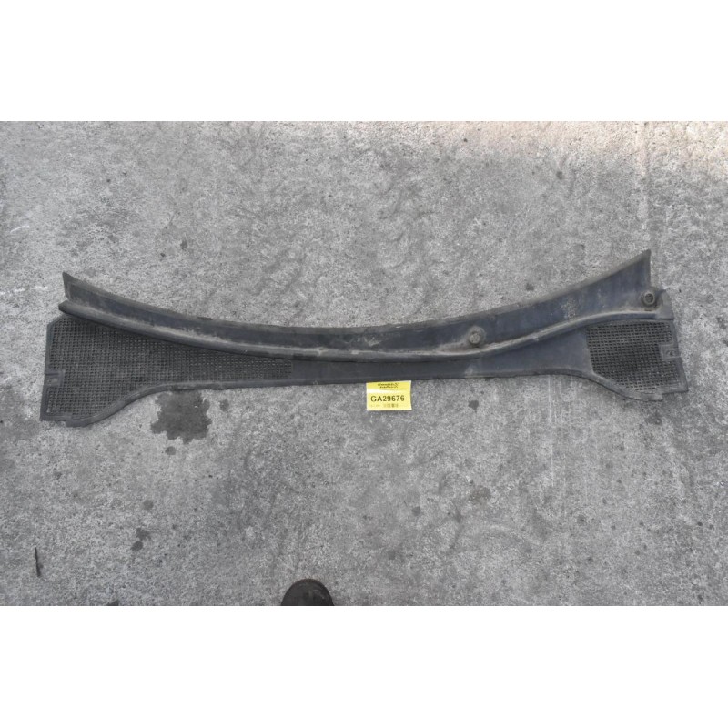 Νεροχύτης Υαλοκαθαριστήρων Renault Clio 2006-2009  8200290131