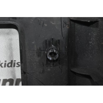 Πλαστικό Κάλυμμα Κινητήρα Isuzu D-Max VCDI 3.0 4JJ1 2007-2012 (Σπασμένο Κούμπωμα)