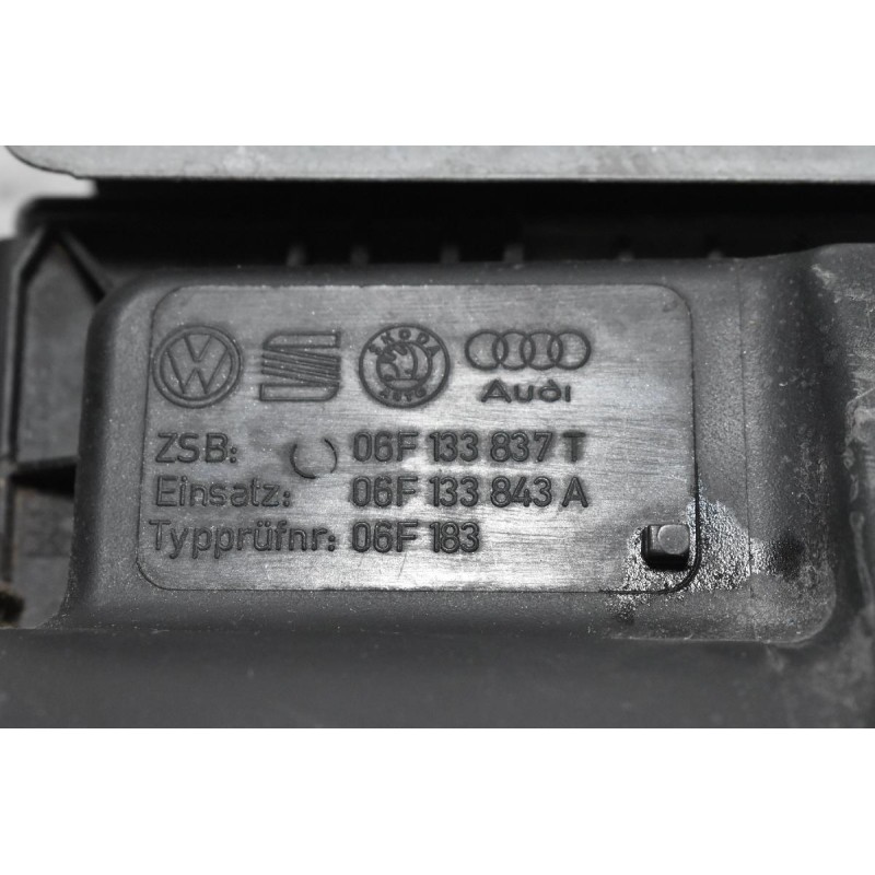 Πλαστικό Κάλυμμα Μηχανής Volkswagen Golf V GTI FSI 2003-2010 06F133837 T (Passat B6)