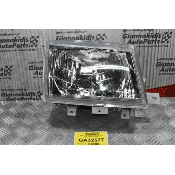 Φανάρι Δεξιό Mitsubishi Canter Fuso 2015-2020 (Καινούριο)