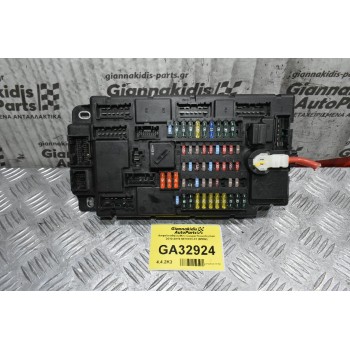 Ασφαλειοθήκη Mini Couper/Countryman 2010-2019 9813233-01 (BMW)