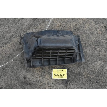 Σκαλοπάτι Δεξι Mitsubishi Canter 2006-2015 (Στενη Καμπινα)