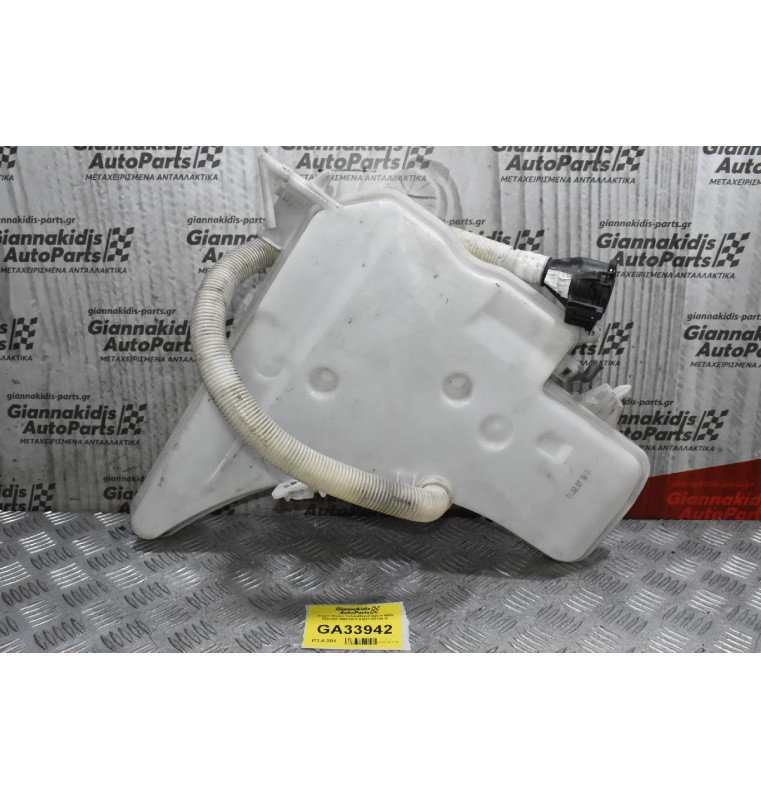 Δοχειο Νερού Υαλοκαθαριστήρων BMW E92/E93 2006-2012 61677157146-01