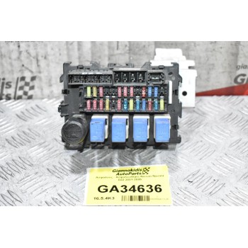 Ασφάλειες - Ασφαλειοθήκη Nissan Navara D22 2001-2005