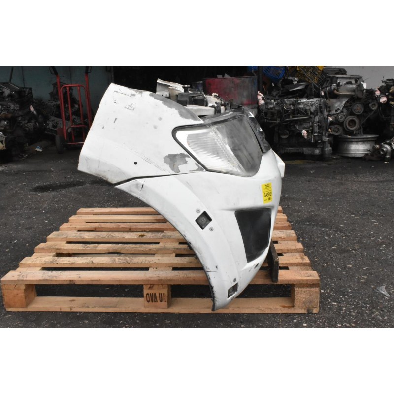 Μουρη Mitsubishi L200 KB4 2006-2010 (Φαναρι,προφυλακτηρας,μετωπη,μασκα)