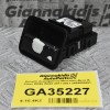 Κουμπί Χειροφρένου Mercedes-Benz B Class W246 W242 2011-2021 2469050451 (Ελαφρός Φθαρμένο)