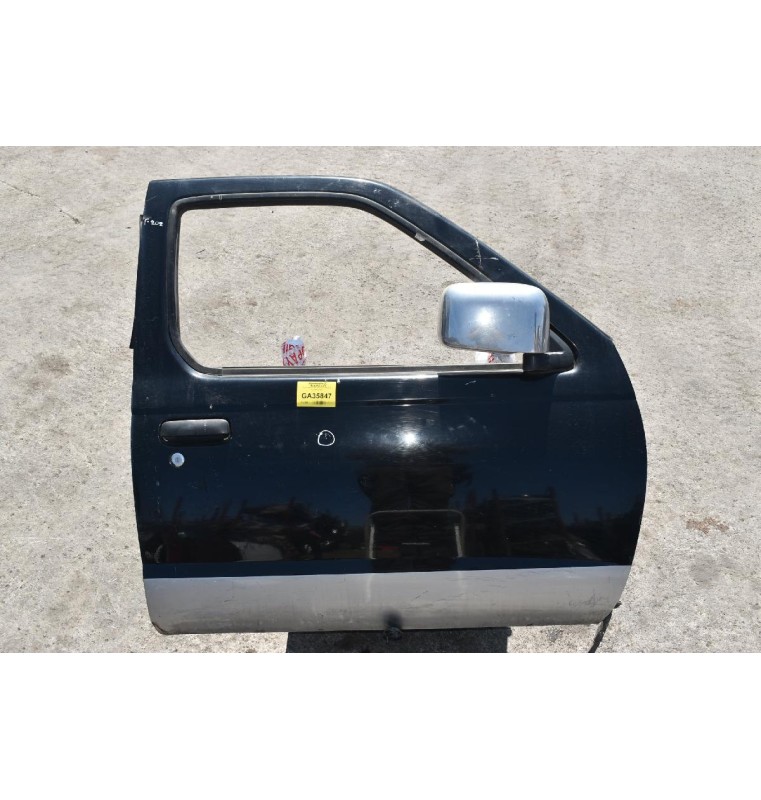 Πόρτα Nissan Navara D22 1998-2010 Εμπρος Δεξια