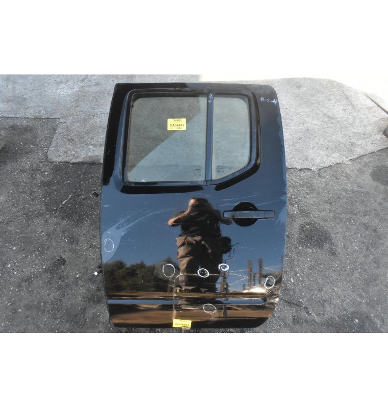 Πόρτα Nissan Navara D40 2005-2010 Πισω Αριστερη (Μικρο Χτυπημα)