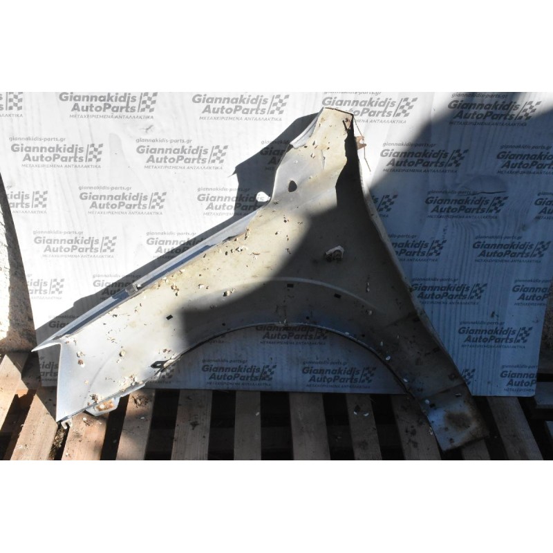 Φτερό Δεξι Kia Sorento 2004-2010