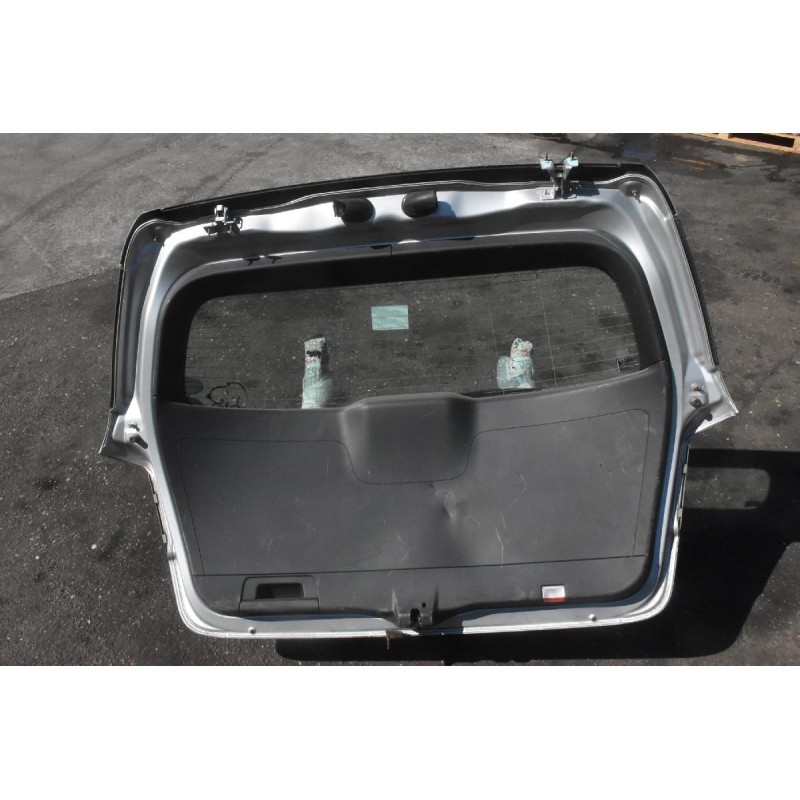 Πόρτ Μπαγκάζ Mercedes-Benz B 180 2011-2017 (Μικρο Χτυπημα)